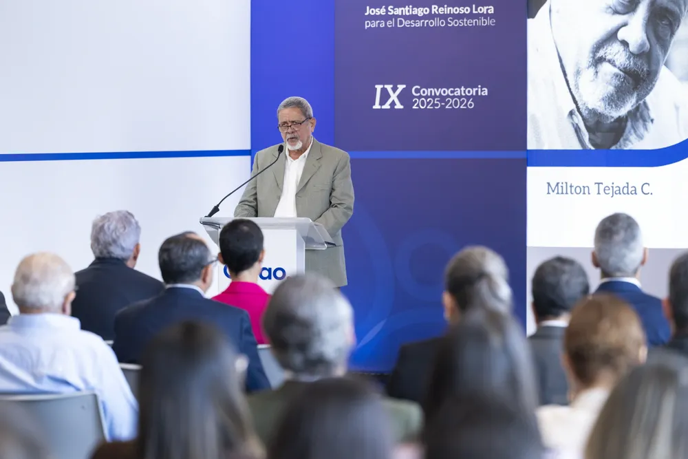 Milton Tejada, investigador social
