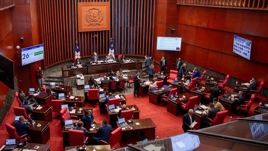 el-senado-aprueba-de-urgencia-el-proyecto-de-medidas-fiscales-6ea26eb8-focus-0-0-896-504